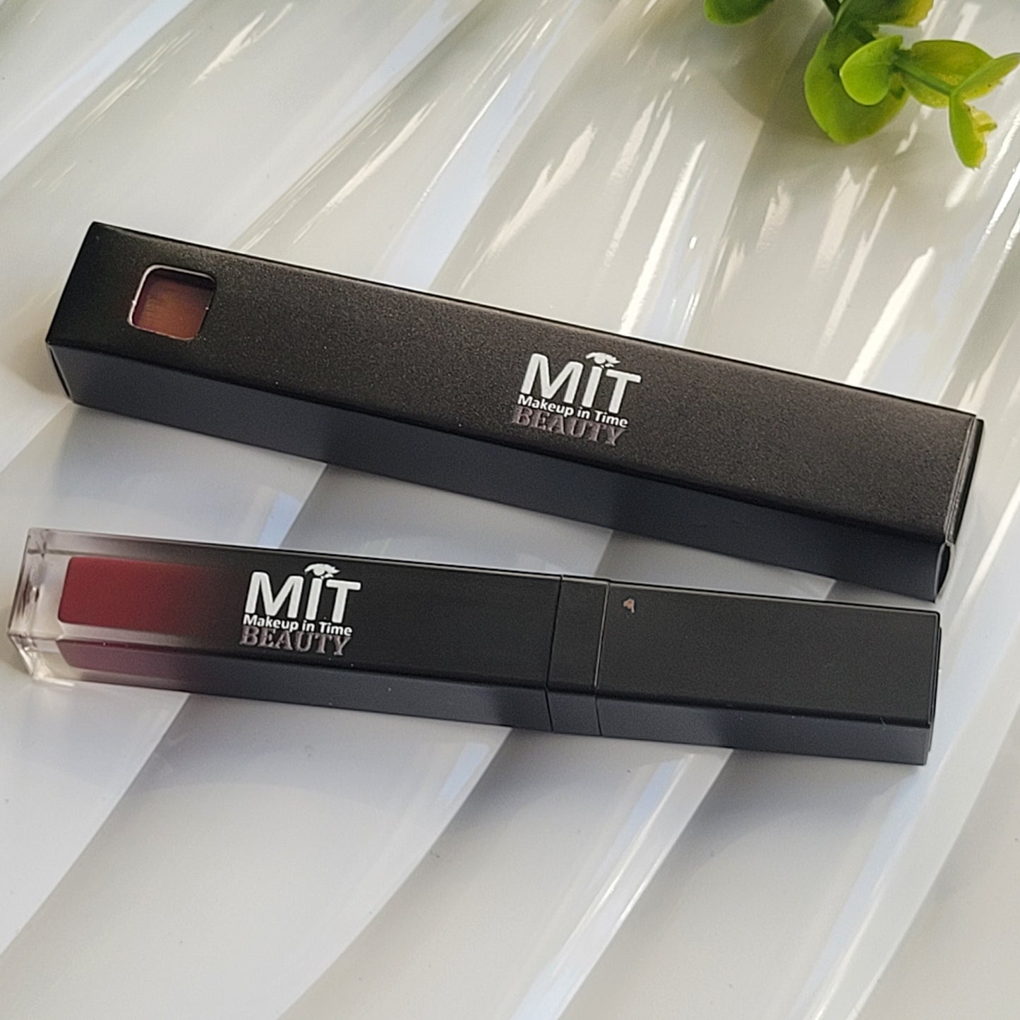 MIT Liquid Matte Ultra-Comfort Transfer-Proof Lipstick