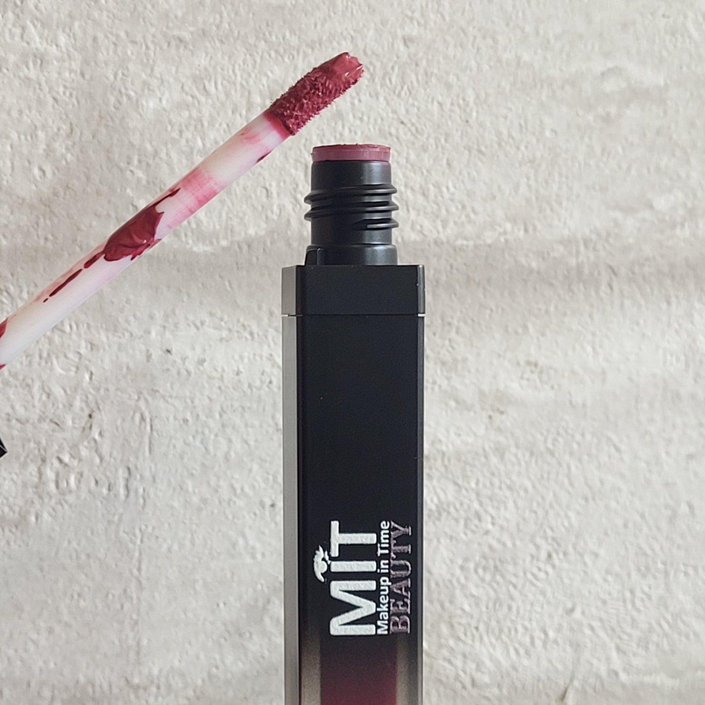 MIT Liquid Matte Ultra-Comfort Transfer-Proof Lipstick