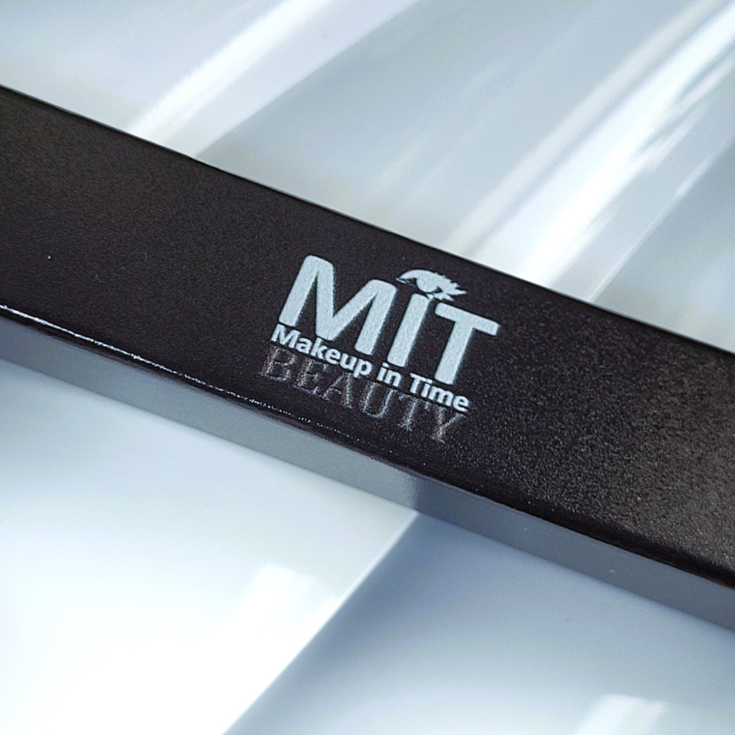 MIT Lip Pencil -  Brown