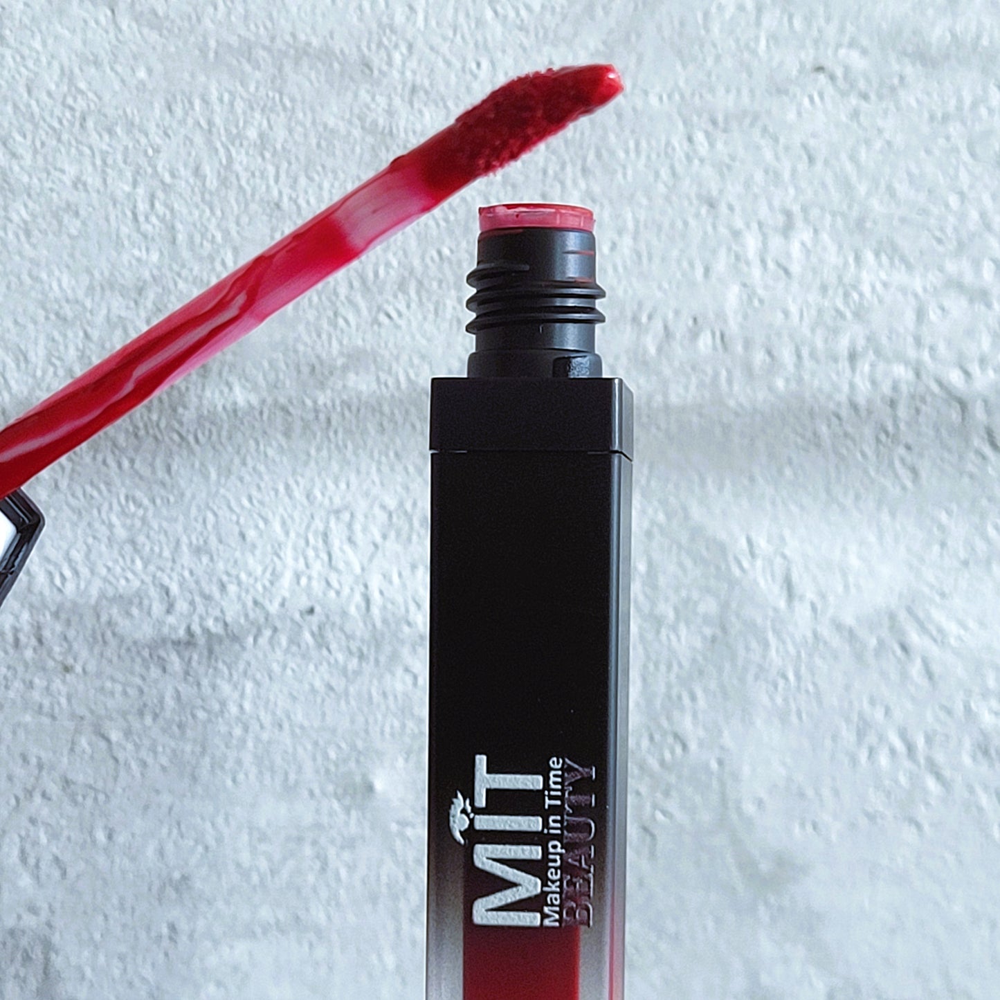 MIT Liquid Matte Ultra-Comfort Transfer-Proof Lipstick