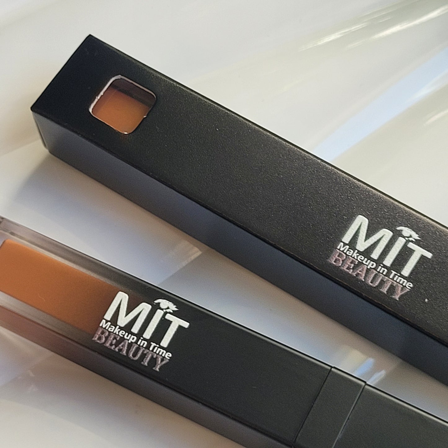 MIT Liquid Matte Ultra-Comfort Transfer-Proof Lipstick