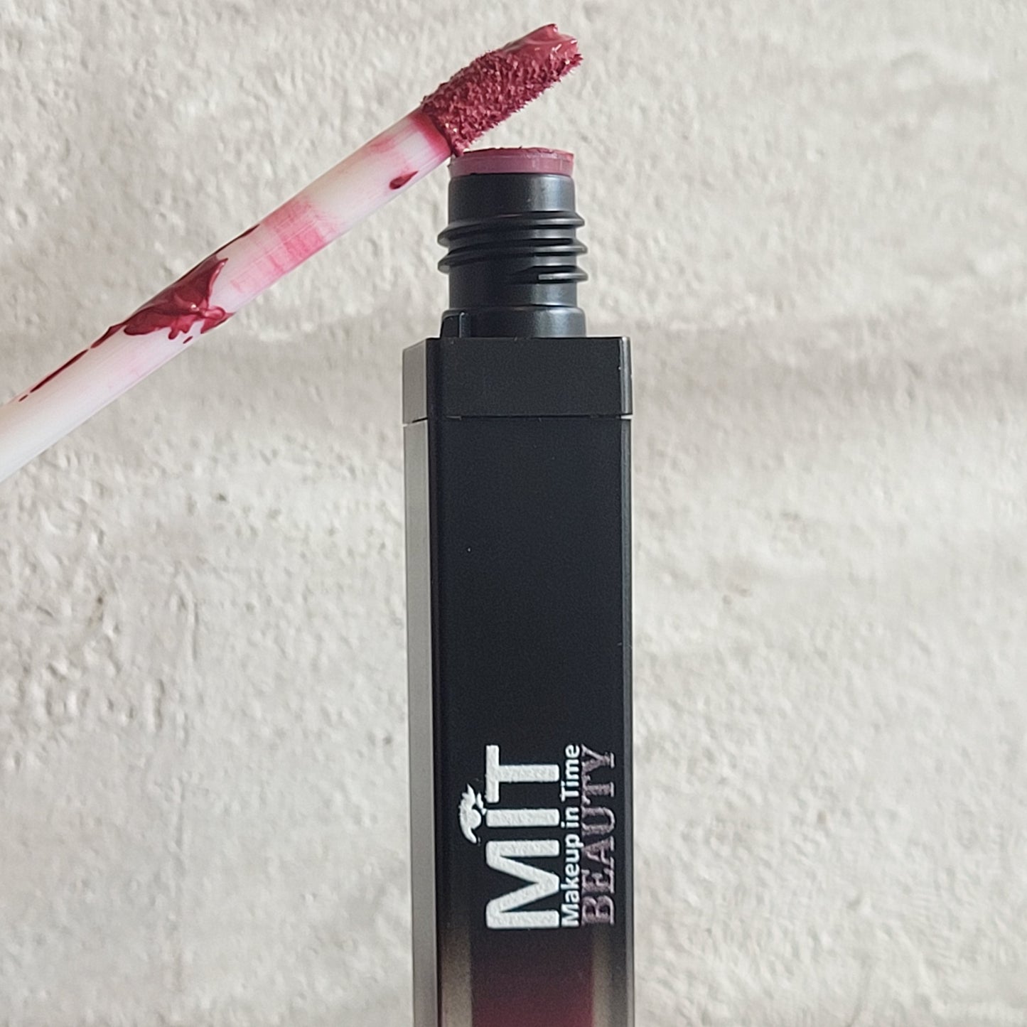 MIT Liquid Matte Ultra-Comfort Transfer-Proof Lipstick