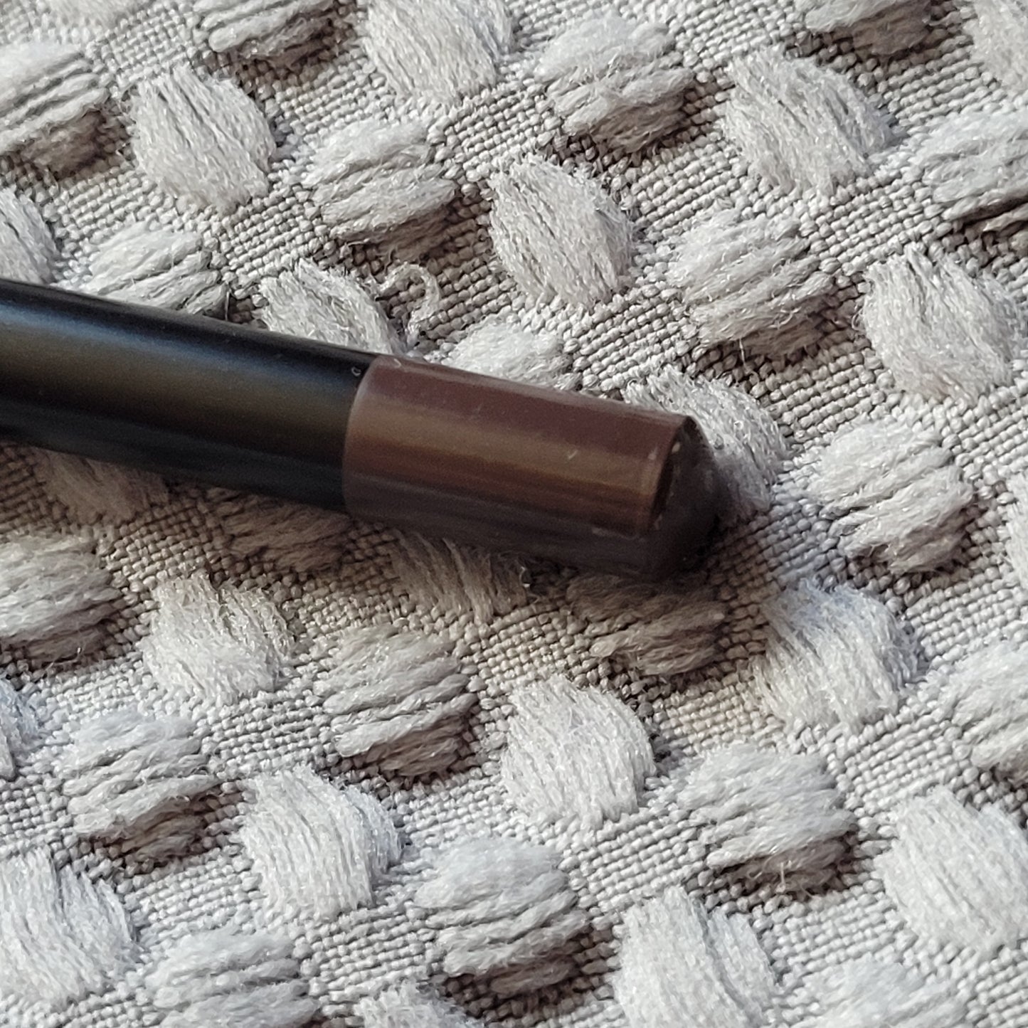 MIT Lip Pencil -  Brown