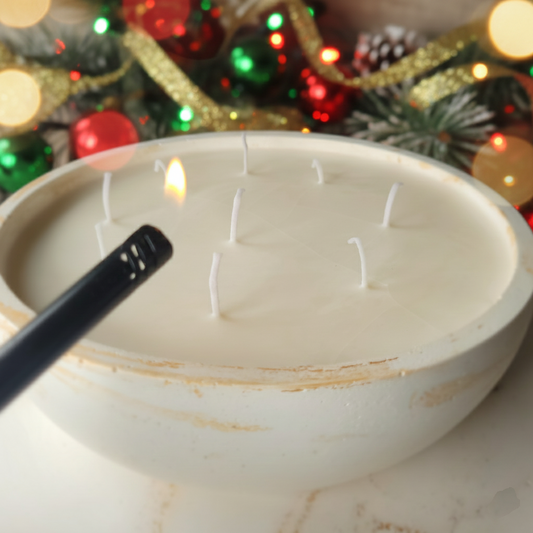 Luxury Christmas Soy Wax Scented Candle  ( Christmas Tree Pine )